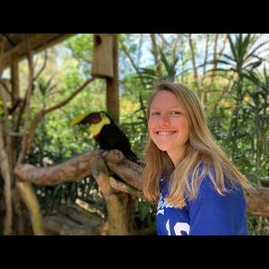 Meet your Posher, Kortney